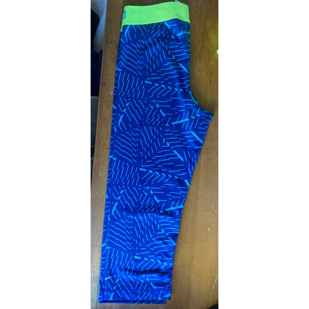 Nike PRO cropped leggings